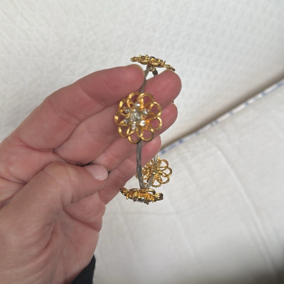 Seasonal Whispers Gold and silver with floral and rhinestone motif bracelet - Picture 4 of 4